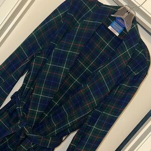 VINTAGE PENDLETON HUNTING TARTAN PLAID NAVY XL ROBE 100% Virgin wool made in USA
